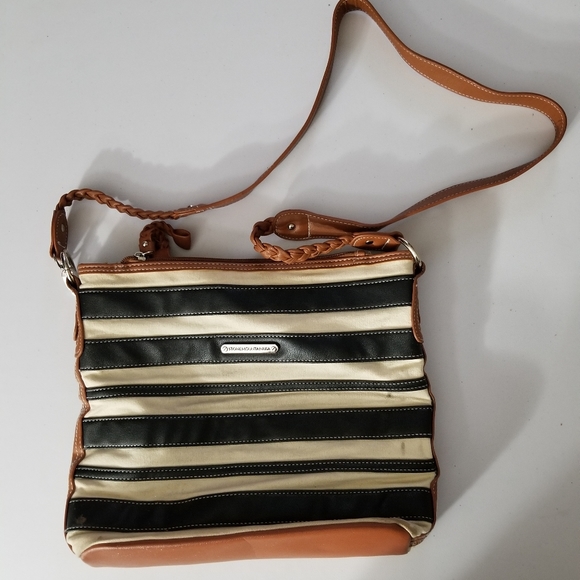 Stone Mountain Shoulder Bag Purse - Picture 2 of 10